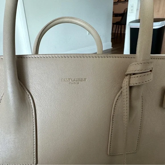 Saint Laurent SAC DE JOUR BAG. Very good condition - Picture 13 of 13